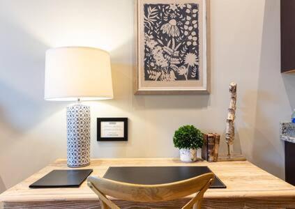 Hip Urban Loft - Small Town Charm - 124 Lofts #1 West Dundee Extérieur photo